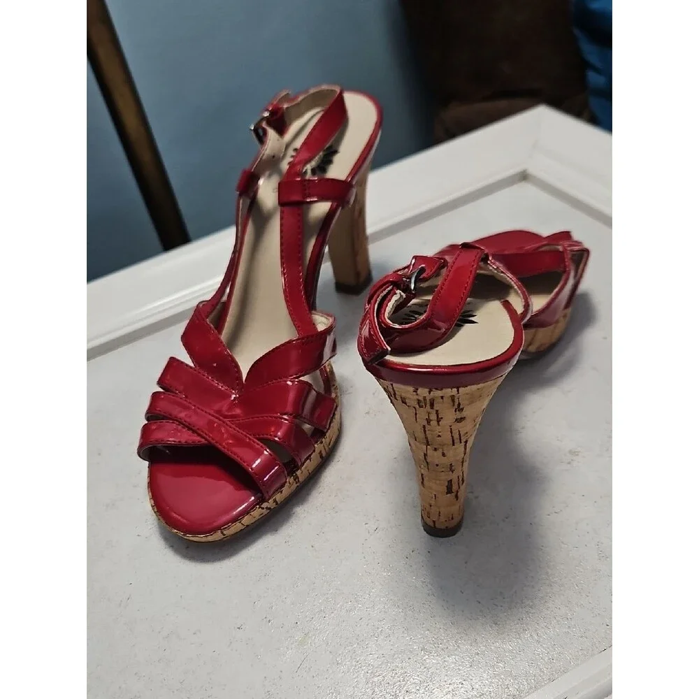 Yellow Box Laurie Red Patent Leather Cork Platform Sandals Size 6 - Picture 5 of 9